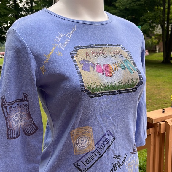 3/$25💜Jess & Jane A Mom’s Love jersey S - Picture 4 of 9